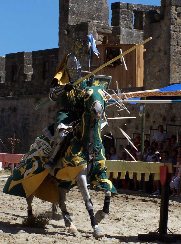 Jousting in Le Cite